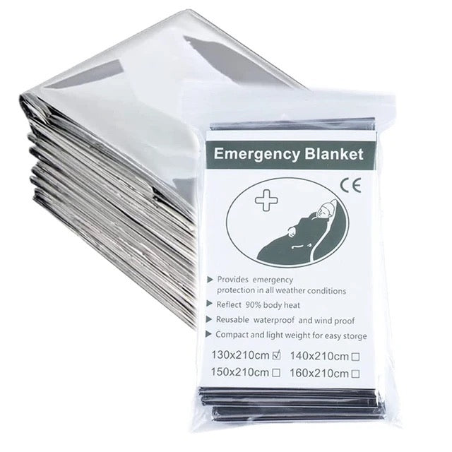 ⛺️ Thermal Emergency Blanket, Sleeping Bag Premium Survival Whistle Ultralight Cold Protection / Emergency sleeping bags - emergency foil blanket, emergency sleeping bag - 210 X 160 CM, 10 Packs