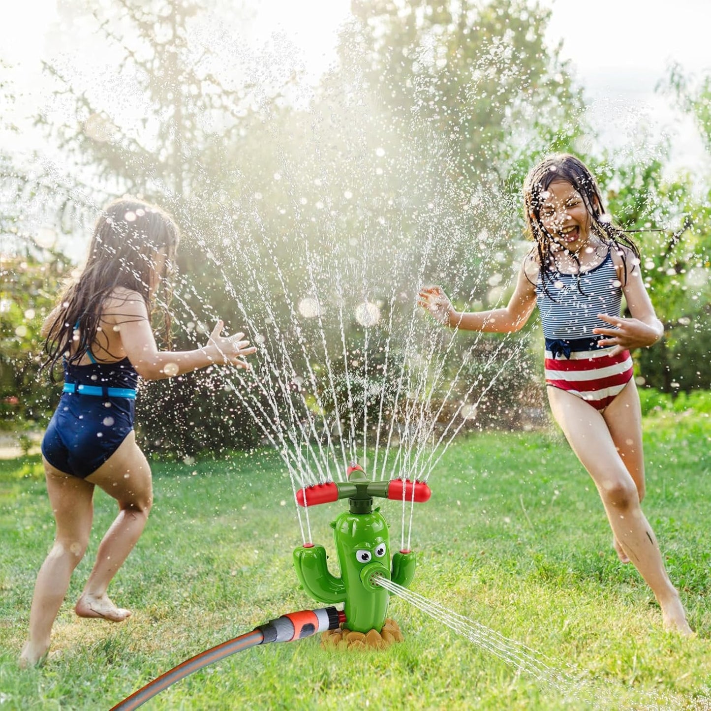 🌵 Cactus Water Spray Sprinkler for Kids, 360 Degree Backyard Rotation Cactus Kids Sprinkler Outdoor Splashing Fun Activity for Summer Easy to use Attaches to Garden Hose